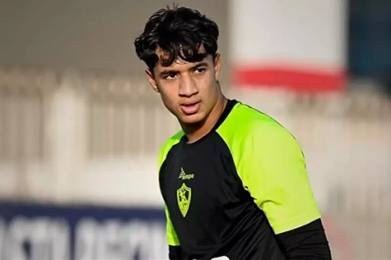 مصدر ليلا كورة: مقدم التعاقد يفصل عمر عبد العزيز عن التجديد مع الزمالك 